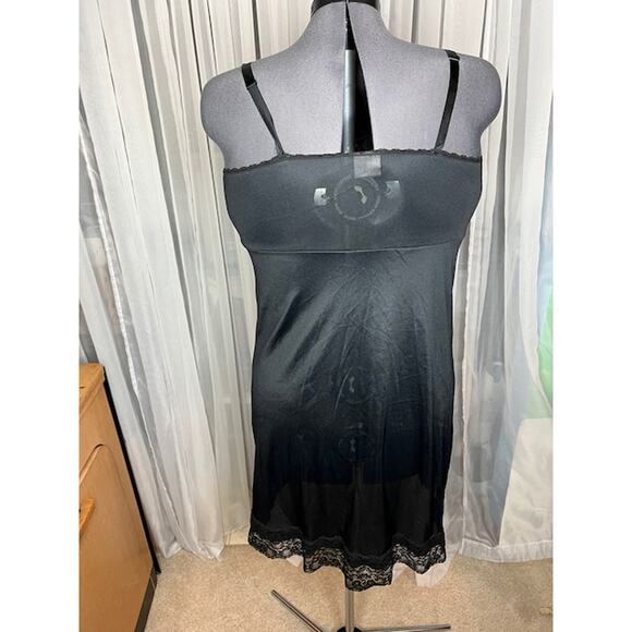 slip dress black lace bust knee - Picture 4 of 7